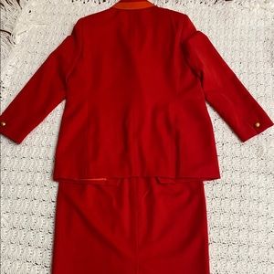 CHRISTIAN DIOR SKIRT SUIT